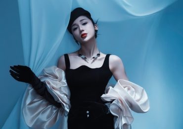 Mina Young trở lại âm nhạc, ra mắt ca khúc độc lạ gấp đôi ‘Cung Trăng’