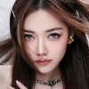 Thoại Nghi phát hành bản tiếng Anh ‘Dắt anh về nhà’, mang nhạc Việt chinh phục sân khấu châu Âu