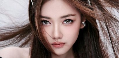Thoại Nghi phát hành bản tiếng Anh ‘Dắt anh về nhà’, mang nhạc Việt chinh phục sân khấu châu Âu