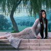 Hoa hậu Lương Thùy Linh khoe vẻ đẹp ma mị