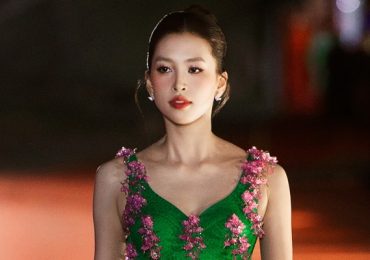 Hoa hậu Tiểu Vy làm vedette trên bờ sông Hàn