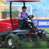 Chuyên nghiệp hóa bóng đá từ yêu cầu sân cỏ