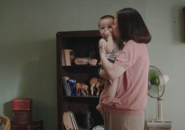 Uyên Linh hát nhạc phim ‘Phá đám: Sinh nhật mẹ’