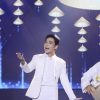 La Chí Hùng gửi trọn chữ ‘Tình’ qua ca phần trình diễn đầy xúc động