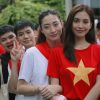 Tiểu Vy, Lương Thùy Linh góp mặt trong trong đội ngũ diễu hành A80