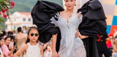 Trà Ngọc Hằng gây chú ý tại show diễn thời trang ở Vĩnh Hy