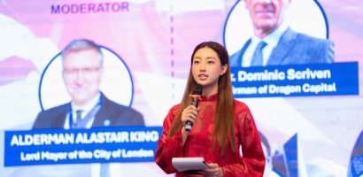Lương Thùy Linh khẳng định bản lĩnh trong vai trò MC sự kiện quốc tế