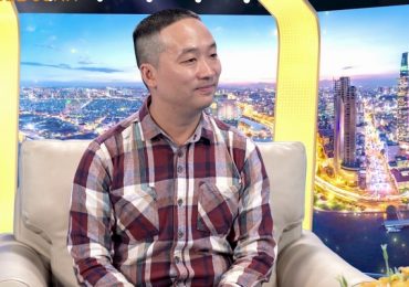 Lằn ranh cảm xúc: Người đàn ông ngoại tình với thư ký dù có vợ đẹp, con ngoan và cái kết