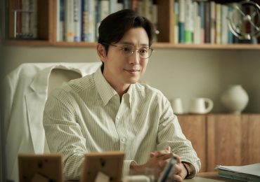 Jung Sung-Il sắc bén rợn gai ốc khi hoá thân thành bác sĩ tâm thần kiêm sát nhân hàng loạt