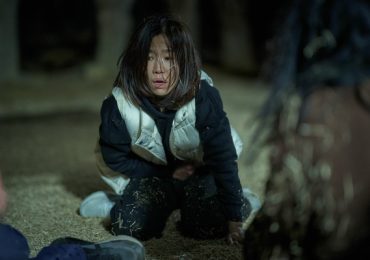 Jung Ryeo-won trở lại điện ảnh sau 7 năm với bộ phim tâm lý, giật gân