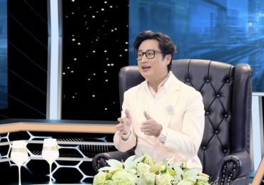 MC Quốc Quân kể áp lực ‘giữ lửa’ sân khấu trước 40.000 khán giả