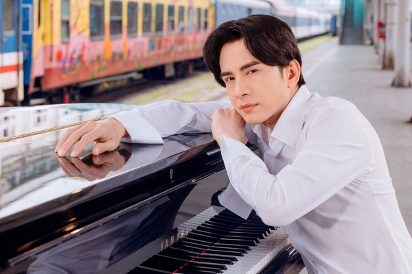 Đan Trường phát hành MV mới, dành toàn bộ doanh thu ủng hộ đồng bào bão lũ