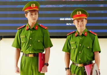 Đinh Tiến Đạt vừa gia nhập ‘Chiến sĩ quả cảm’ đã chiếm ‘spotlight’
