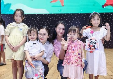 Hoa hậu Kiều Duy và Ngọc Hằng mang Trung thu ấm áp đến các em nhỏ