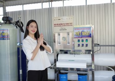 Hoa hậu Thanh Thủy mang ‘Nước sạch’ đến An Giang
