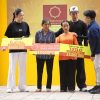 Đại Nghĩa và Hoa hậu Phương Linh bật khóc trước bé gái chưa từng được mẹ ôm một lần
