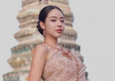 Hoa hậu Thanh Thủy diện Chut Thai, giao lưu văn hóa tại Thái Lan
