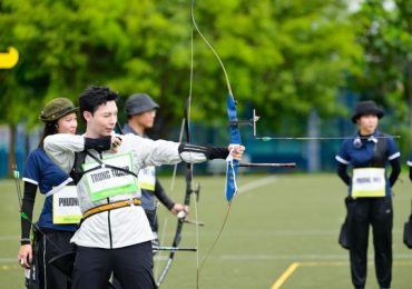 Erik, MisThy, Han Sara và Muộii so tài bắn cung