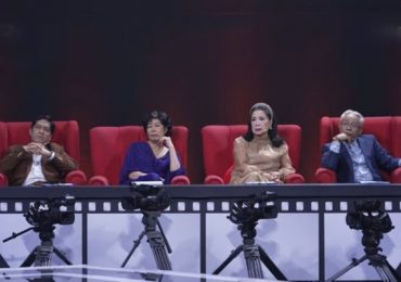 NSND Kim Xuân cười liên tục khi đàn em diễn hài phong cách ma mị, hài hước