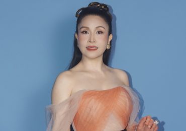 Nghệ sĩ Kiều Oanh hài hước chấm thi ‘Người hát tình ca’