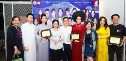 Dàn nghệ sĩ Việt đồng hành cùng chương trình ‘Tình người giữa bão lũ’