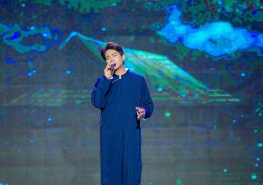 Ca khúc của nhạc sĩ Trần Tiến giúp Trần Tuấn Kha nhận mưa lời khen