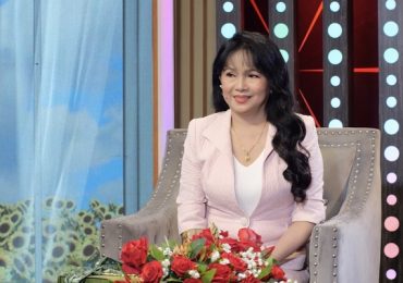 Từng sống trong sự sắp đặt, diễn viên Vân Thanh quyết đứng dậy làm lại cuộc đời