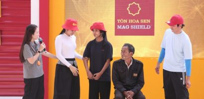 Huy Khánh và Vân Trang nghẹn lòng trước hoàn cảnh cô bé mất mẹ, sống cùng ông bà đã lớn tuổi