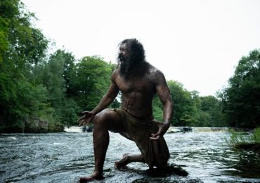 ’28 năm sau: Ngôi đền tử thần’ nhận nhãn 18+ vì mức độ bạo lực và máu me trực diện