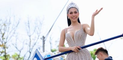 Á hậu Miss Cosmo 2025 sở hữu hai buổi diễu hành hoành tráng trong chuyến homecoming
