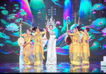 Quán quân Người Kể Chuyện Tình mùa 9 chính thức gọi tên người đẹp dân ca Mai Diễm My