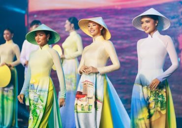 Dàn hoa hậu Hoàn Vũ hoạt động đầu năm