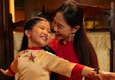 Ca khúc nhạc phim ‘Cảm ơn người đã thức cùng tôi’ gửi gắm thông điệp yêu thương dịp 8/3