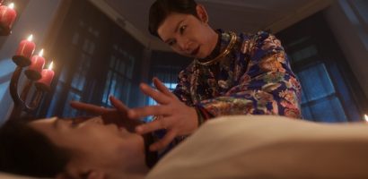 Xuân Lan hóa thành bác sĩ thẩm mỹ ác nhân