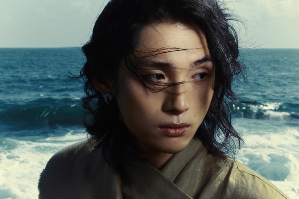 GREY D chính thức phát hành Side A Ánh Sáng – album ÁNH SÁNG • MÀN ĐÊM GREY D chính thức phát hành Side A Ánh Sáng – album ÁNH SÁNG • MÀN ĐÊM