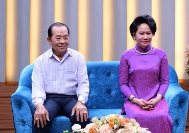 Mảnh Ghép Hoàn Hảo: Con riêng ngăn cản tình yêu của cha vì mẹ kế trẻ đẹp