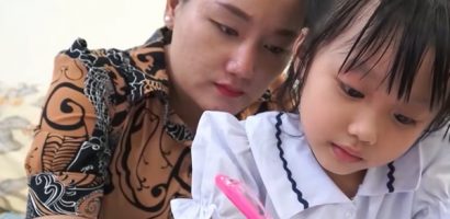 Câu Chuyện Cuộc Sống: Cha mẹ cần làm gì khi trẻ so sánh, chê bai người khác?