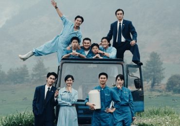 Dàn sao ‘Mưa đỏ’ và ‘Tử chiến trên không’ hội ngộ trong ‘Bò sữa bay’