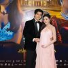 Thúy Diễm xuất hiện sang trọng trên thảm đỏ, được Lương Thế Thành chăm sóc chu đáo