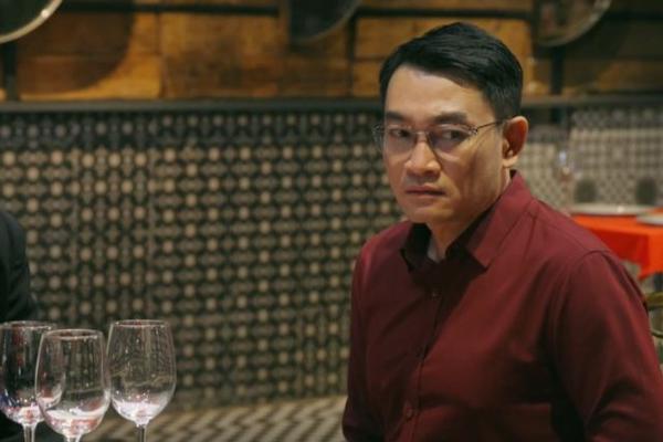 Trương Minh Quốc Thái ‘gánh hai số phận’ trong Hợp Đồng Từ Thượng Đế Trương Minh Quốc Thái ‘gánh hai số phận’ trong Hợp Đồng Từ Thượng Đế
