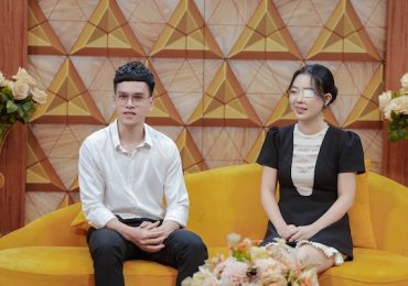 Thuận Vợ Thuận Chồng: Người yêu bị tạt axit, chàng trai vẫn không rời nửa bước