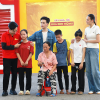 Nguyễn Trần Trung Quân bật khóc, hứa đồng hành cùng nữ sinh Hà Tĩnh