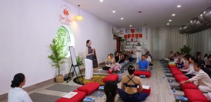 Chuyên gia Dương Quyên Nguyễn khởi động hành trình Yoga xuyên Việt