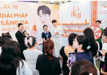 Gian hàng LABUMI bùng nổ khi Cheon Minuk gặp gỡ người hâm mộ tại Beauty Summit 2026