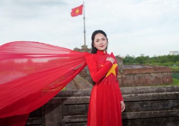 Duyên Quỳnh trình làng ‘Việt Nam gấm vóc rạng ngời’ dịp 2-9