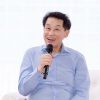 Doanh nhân Johnathan Hạnh Nguyễn truyền cảm hứng cho hơn 1.000 tân sinh viên