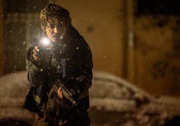Đạo diễn Zach Cregger mang ‘công thức kinh dị’ đến phim ‘Resident Evil’