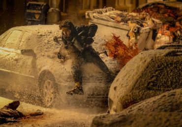 Zach Cregger mang phong cách mới đến ‘Resident Evil: Vùng Đất Quỷ Dữ’
