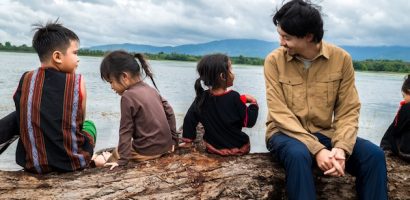 Đen giới thiệu 8 địa điểm du lịch thơ mộng trong MV ‘Những Em Bé Mặt Trời’
